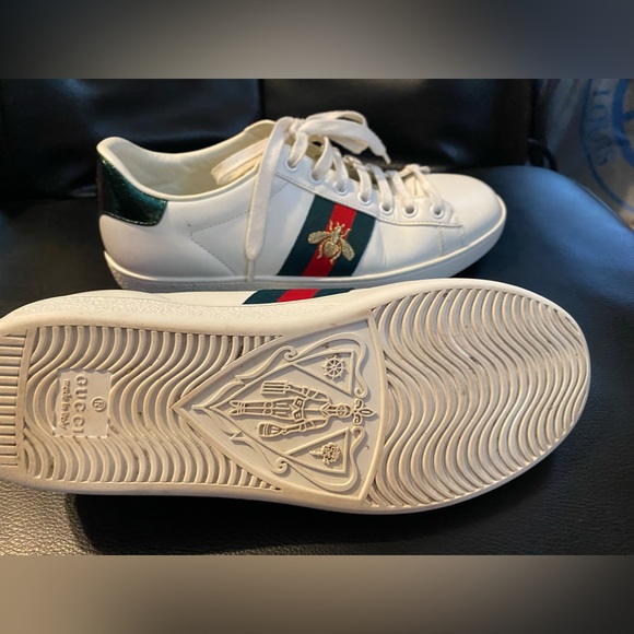 Gucci Ace Bee White Sneakers size:7 check the code inside. - Picture 8 of 16